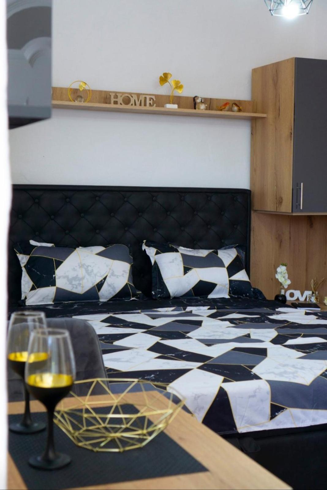 Luxury Apartments Milicevic Trebinje Esterno foto