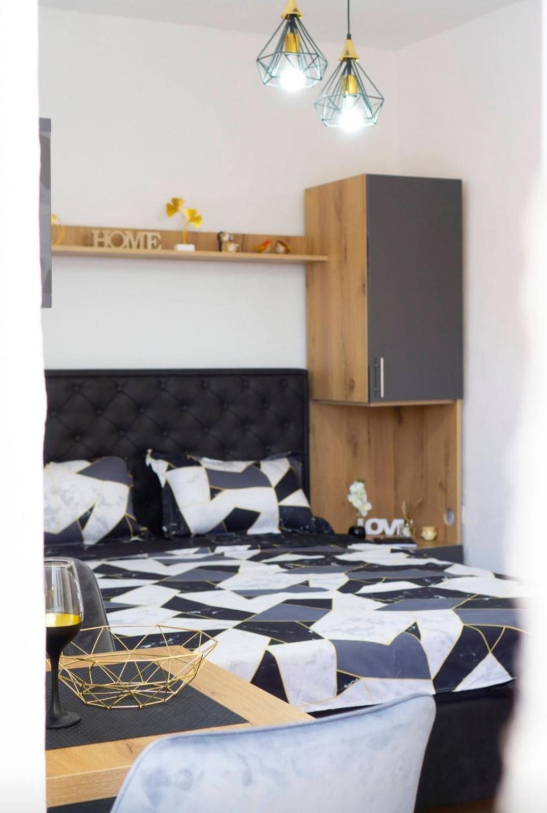 Luxury Apartments Milicevic Trebinje Esterno foto