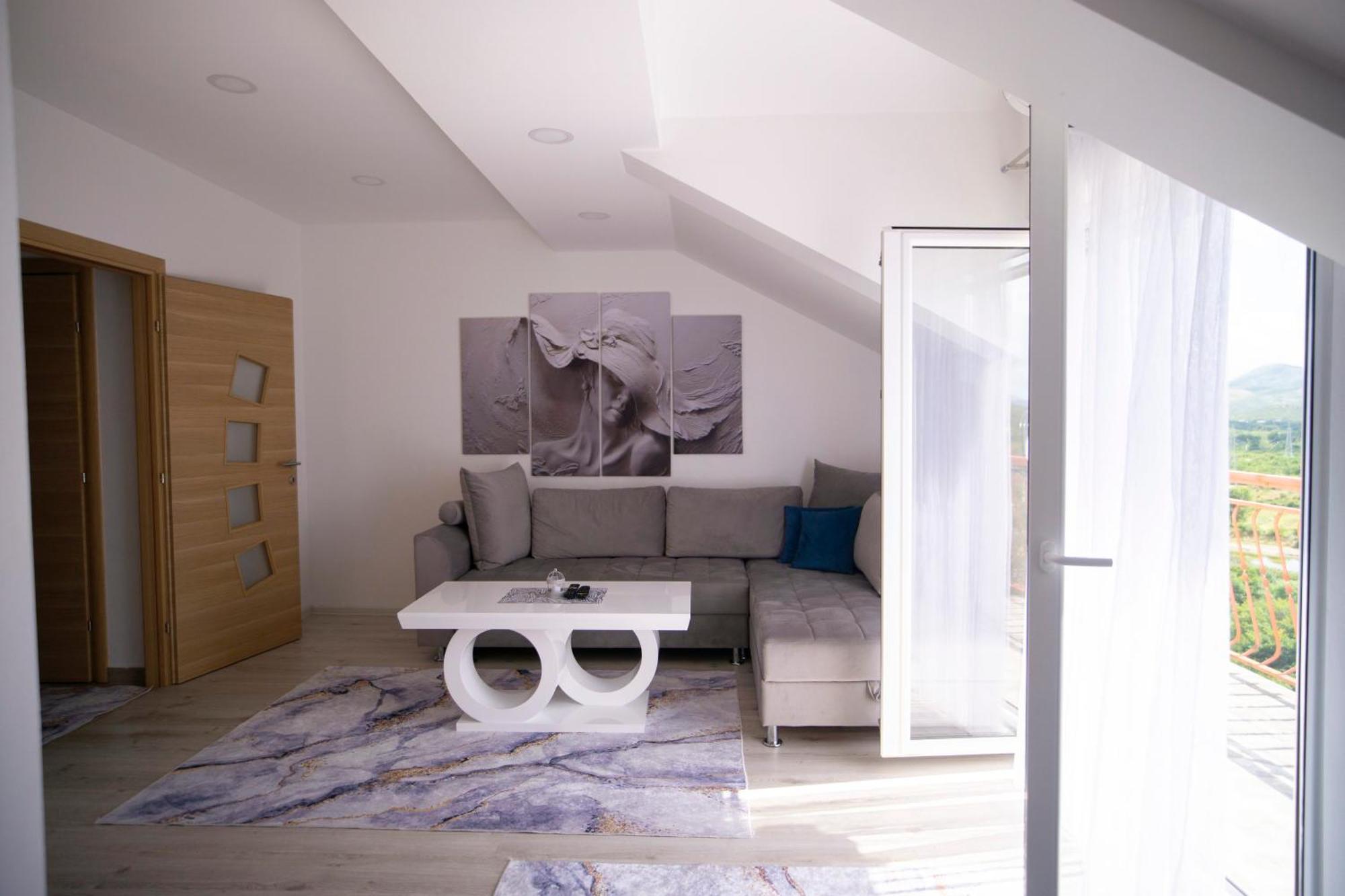 Luxury Apartments Milicevic Trebinje Esterno foto